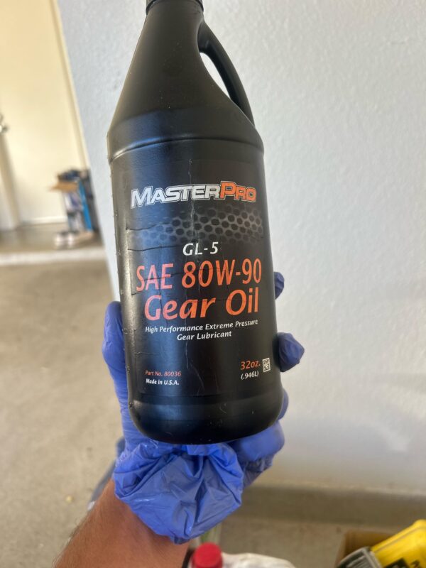MasterPro GL-5 GEAR OIL 32OZ (.946L) - Image 2